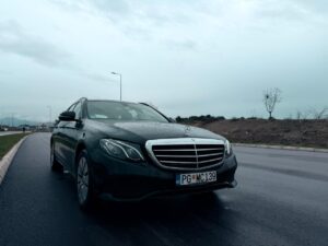 Mercedes E klasa – renta car Crna Gora Rent A Car Paša