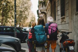 Rent a Car za Turiste – Savjeti za Vožnju u Crnoj Gori